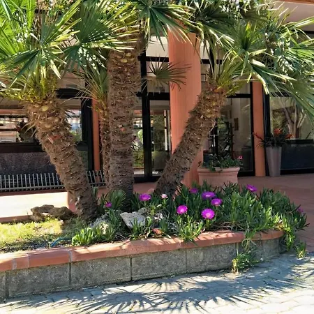 Suite Con Spa Privata - Hotel Riva Etrusca * Marina Di Bibbona